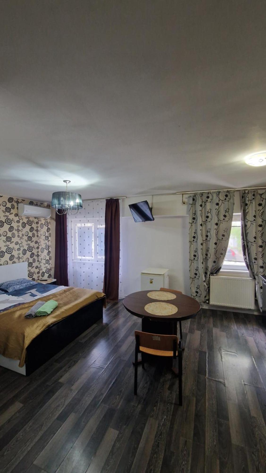 Galaţi Apartament Vintage מראה חיצוני תמונה